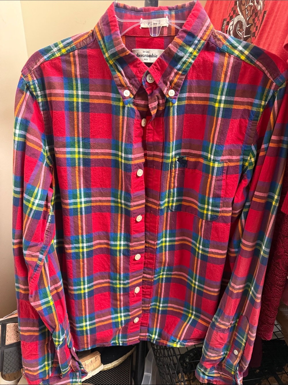 Abercrombie kids plaid button down Oxford shirt, red, great for pictures, xl